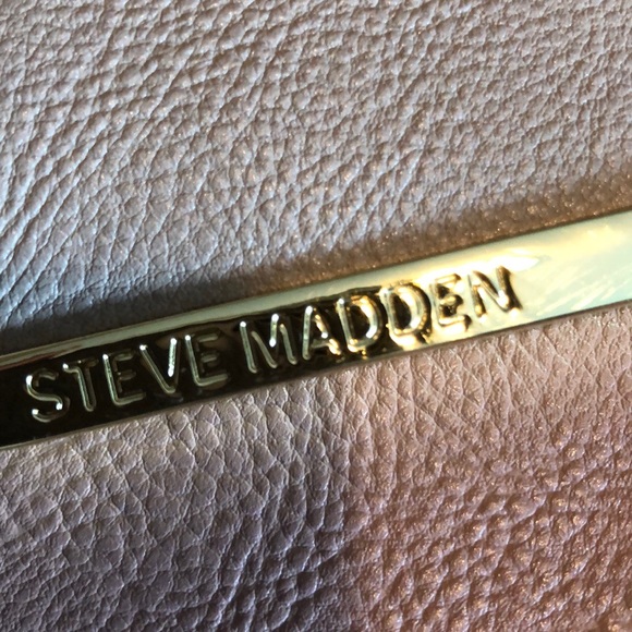 Steve Madden envelope clutch purse - Picture 2 of 4